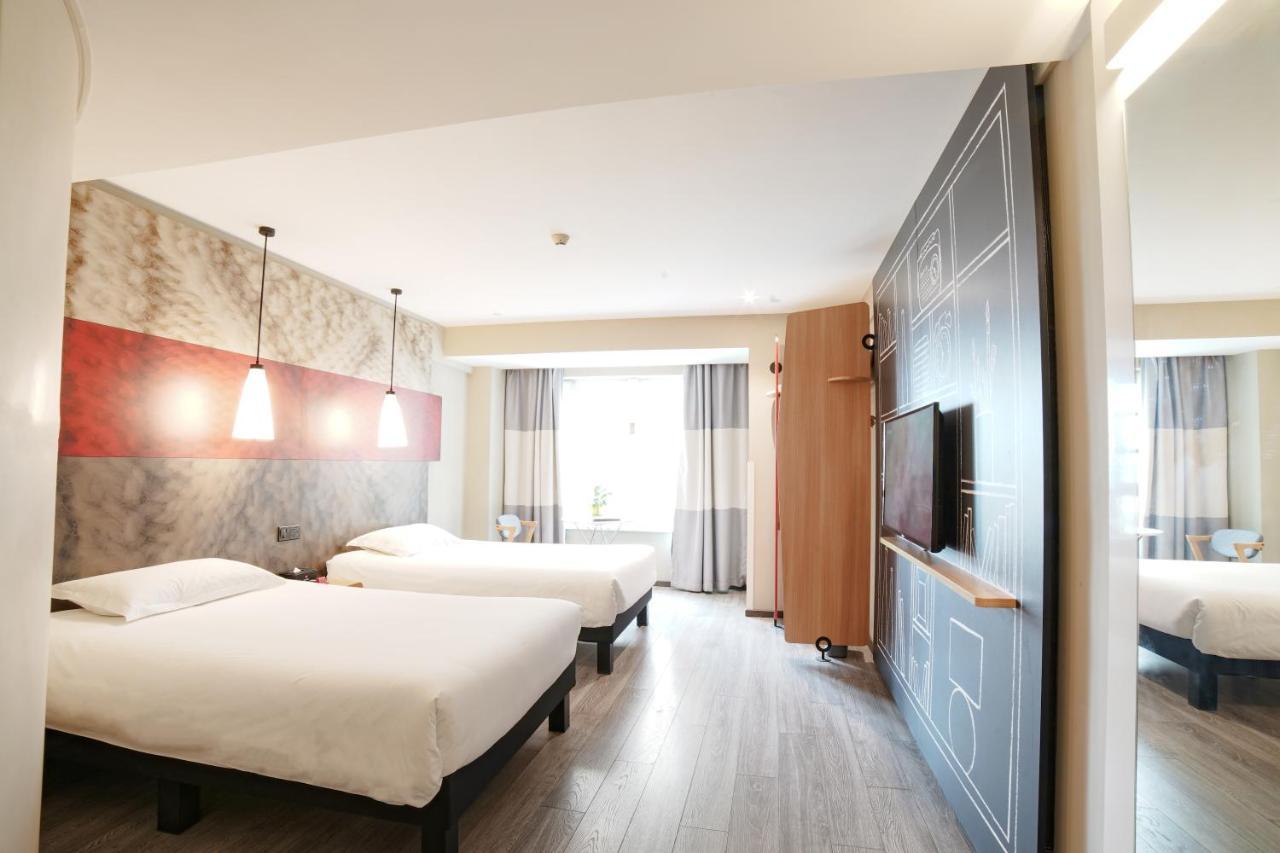 Готель Ibis Chengdu West Jingcui Road Екстер'єр фото