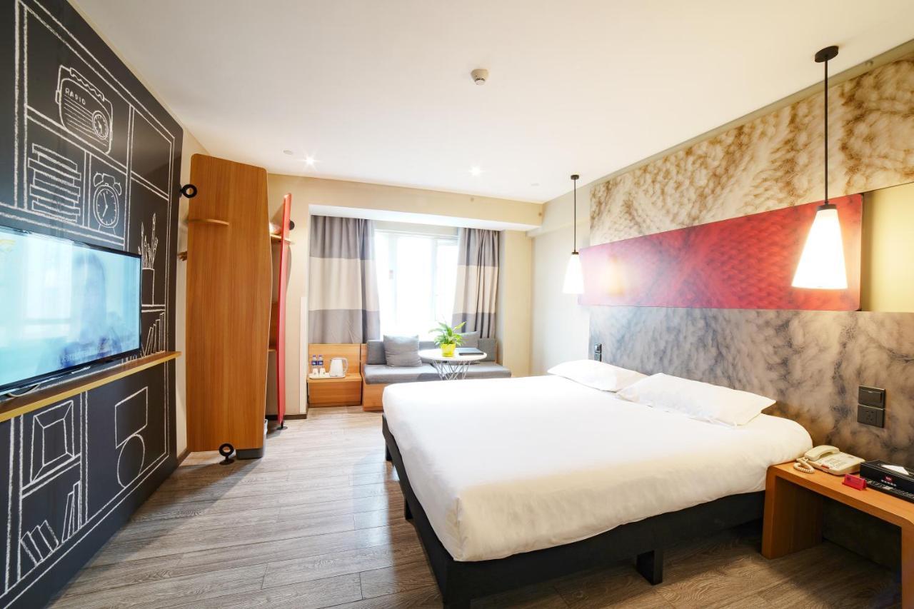 Готель Ibis Chengdu West Jingcui Road Екстер'єр фото